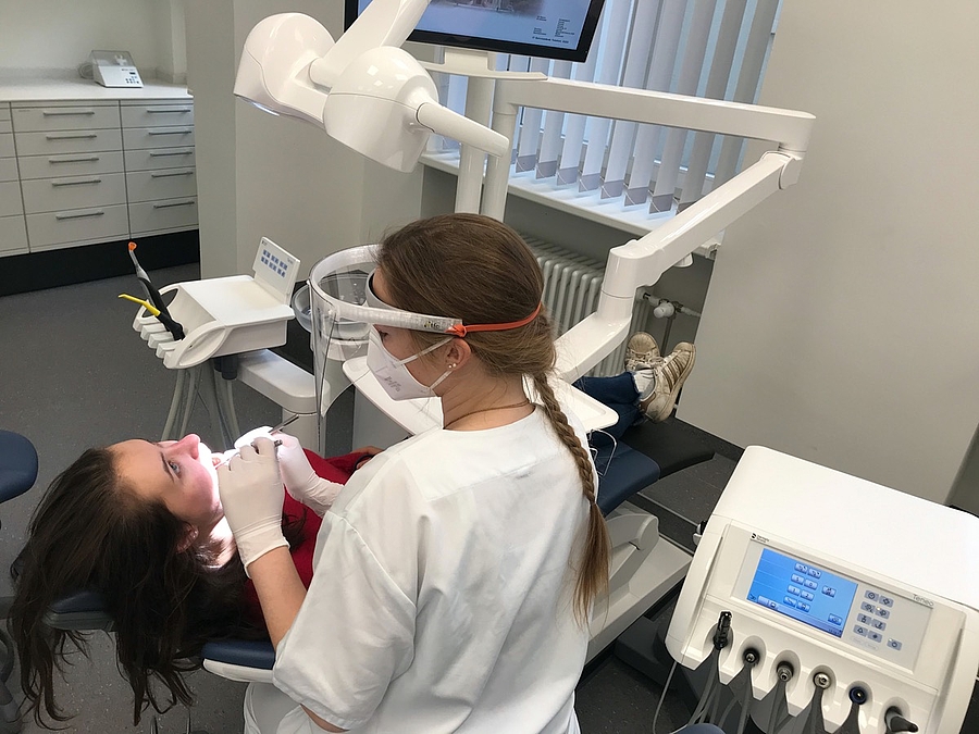 Mehr Komfort für Patienten der Rostocker Zahnklinik