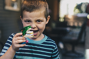 Kindern auf den Zahn gefühlt: Tag der Zahngesundheit an der Charité