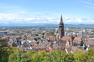 Uni Freiburg: Platz 1 der deutschen Zahnmedizin-Unis und weltweit spitze