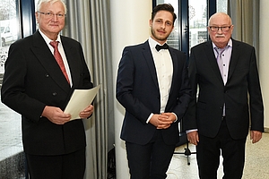 Beste Promotion in der Zahnmedizin 2018 an der Uni Witten/Herdecke ausgezeichnet