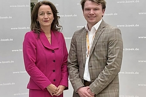 Der bdzm gratuliert Frau Dr. Romy Ermler herzlich zu ihrer Wahl als erste Präsidentin der Bundeszahnärztekammer