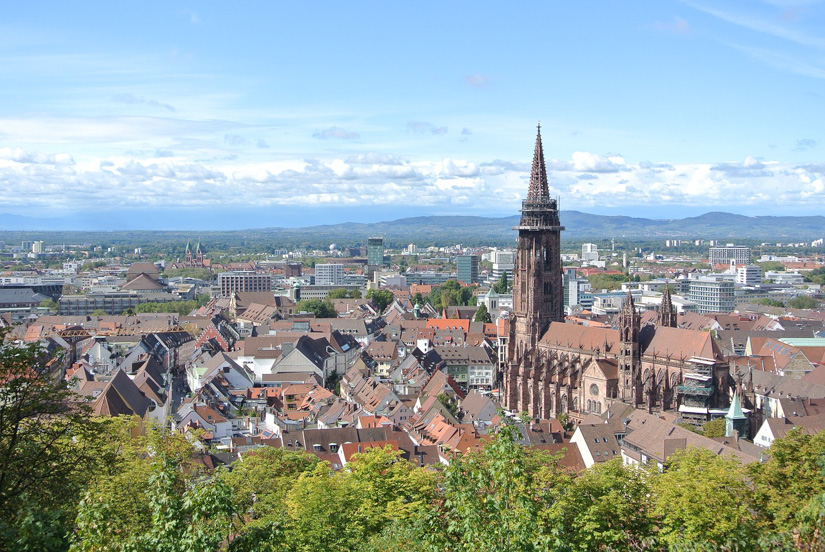 Uni Freiburg: Platz 1 der deutschen Zahnmedizin-Unis und weltweit spitze