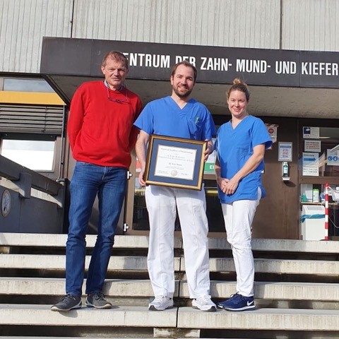 Internationale Auszeichnung für Frankfurter Parodontologie